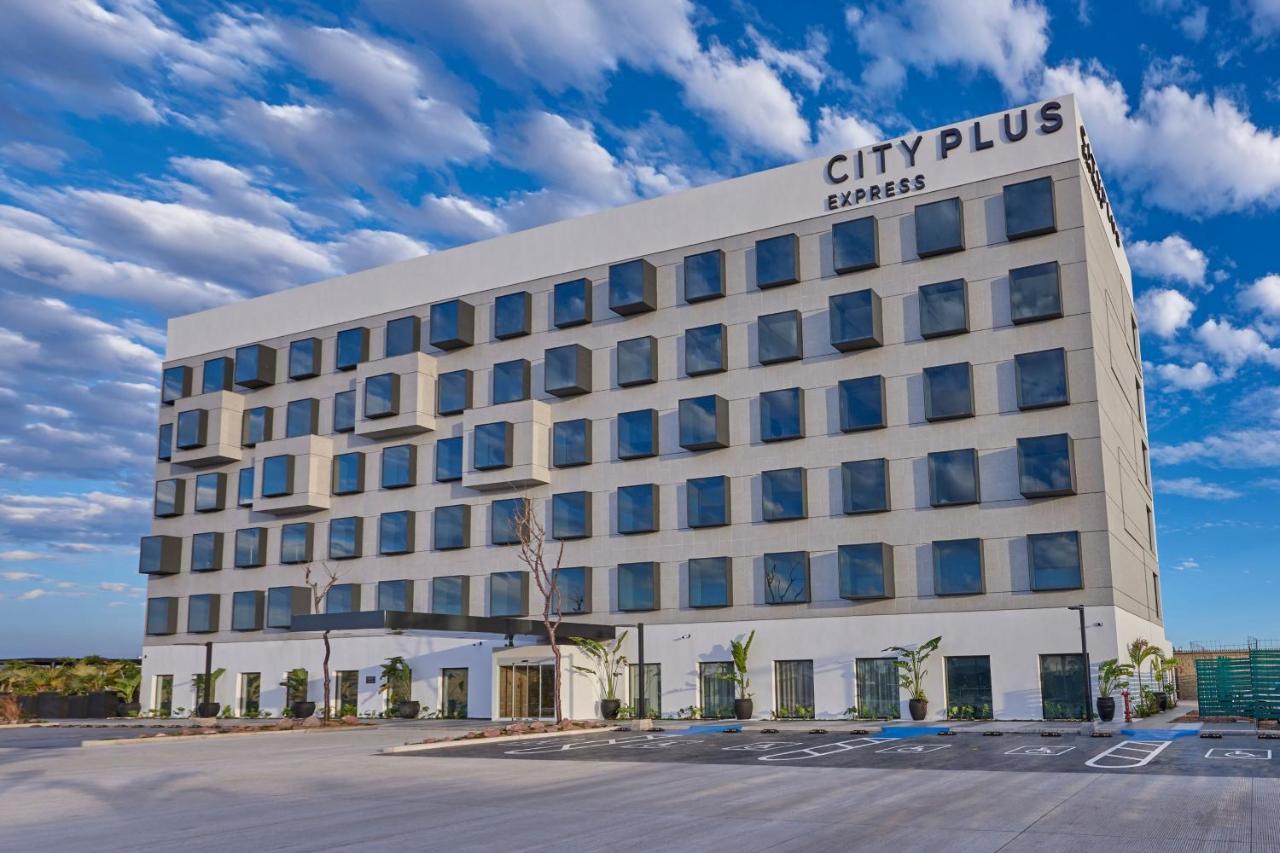 City Express Plus By Marriott Mazatlan Exterior photo
