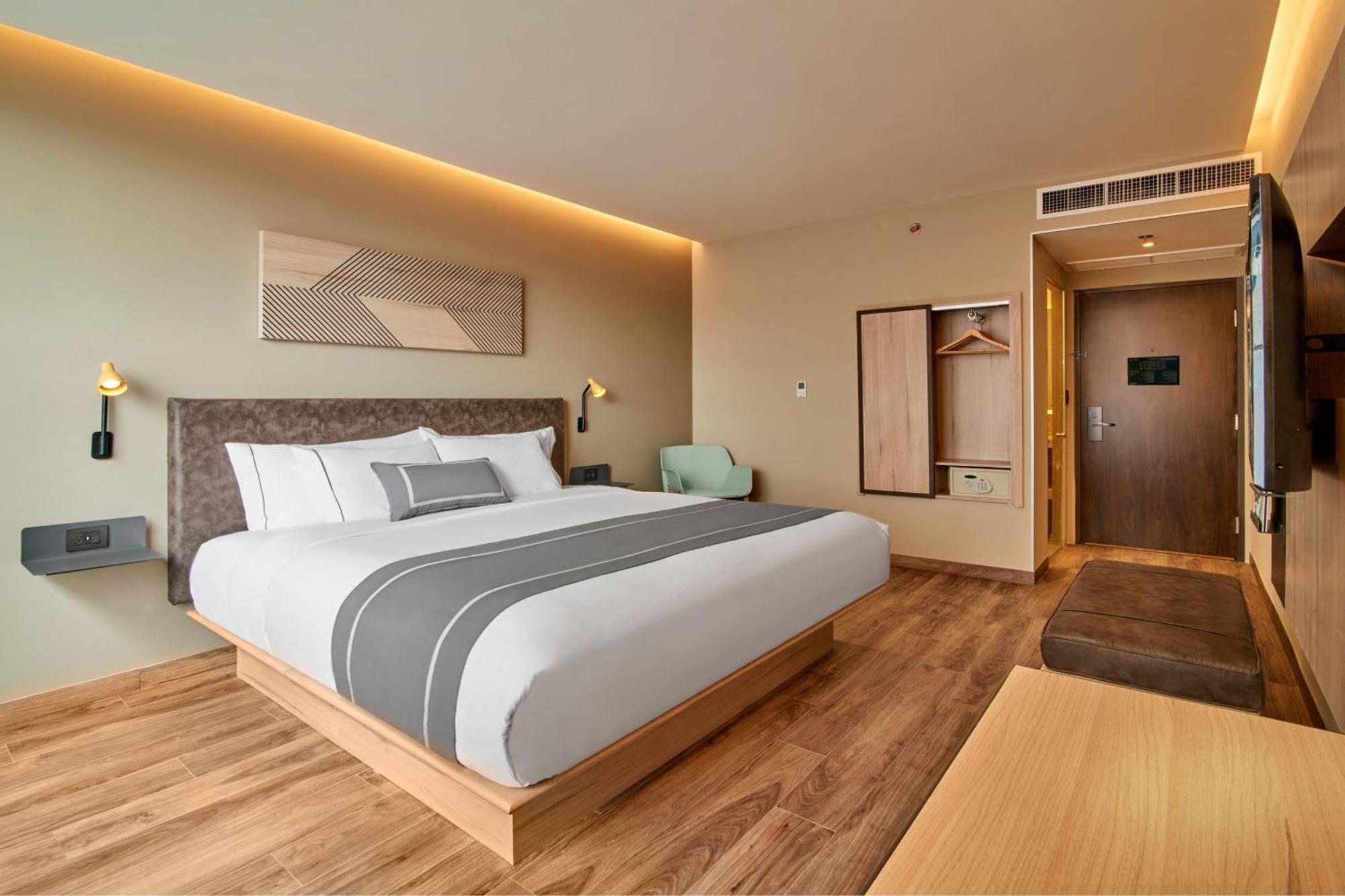 City Express Plus By Marriott Mazatlan Exterior photo