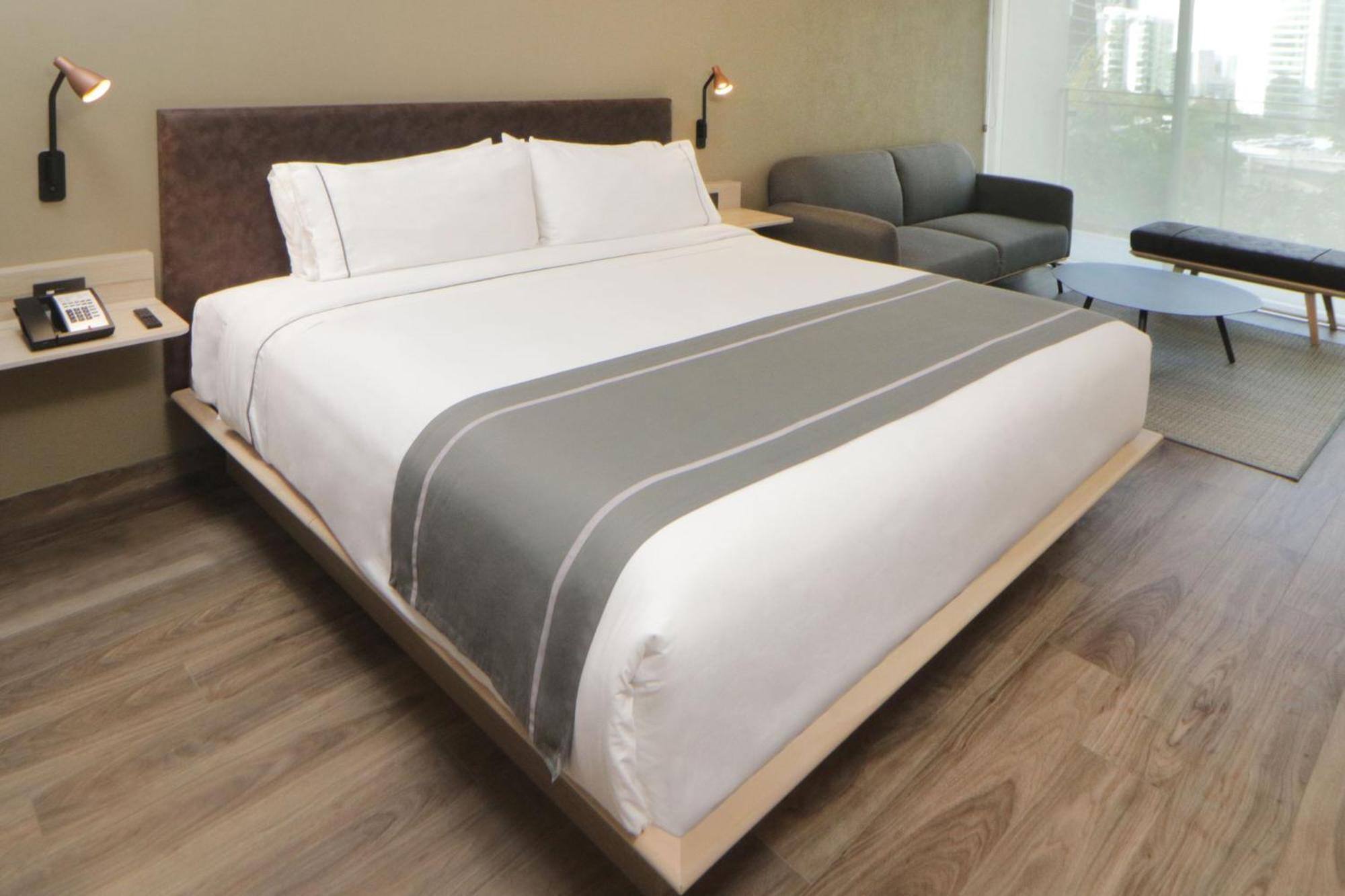 City Express Plus By Marriott Mazatlan Exterior photo